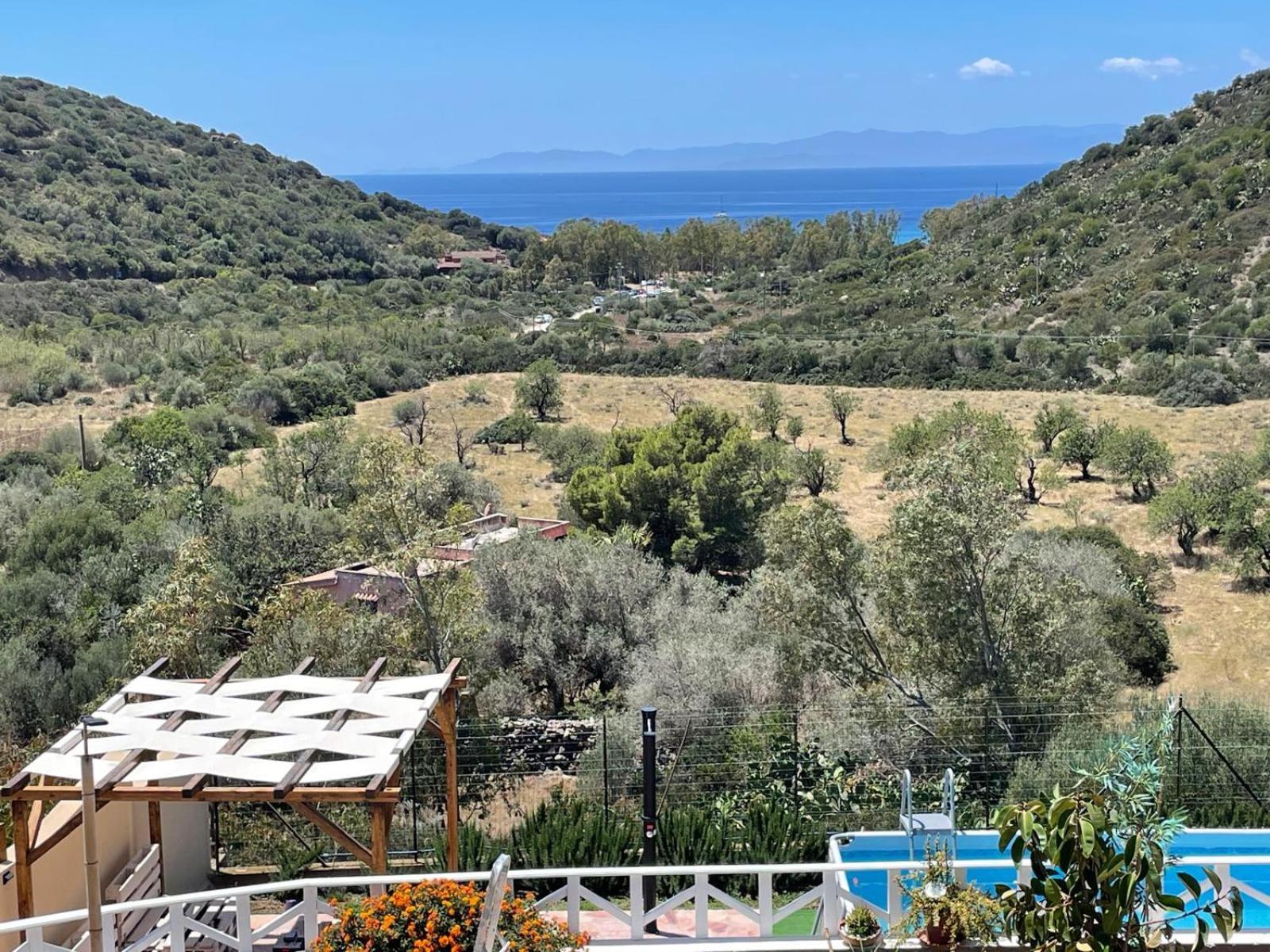 Villa Peppo Marongiu ภายนอก รูปภาพ